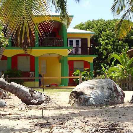 Ababor Suites Guesthouse Vieques Buitenkant foto