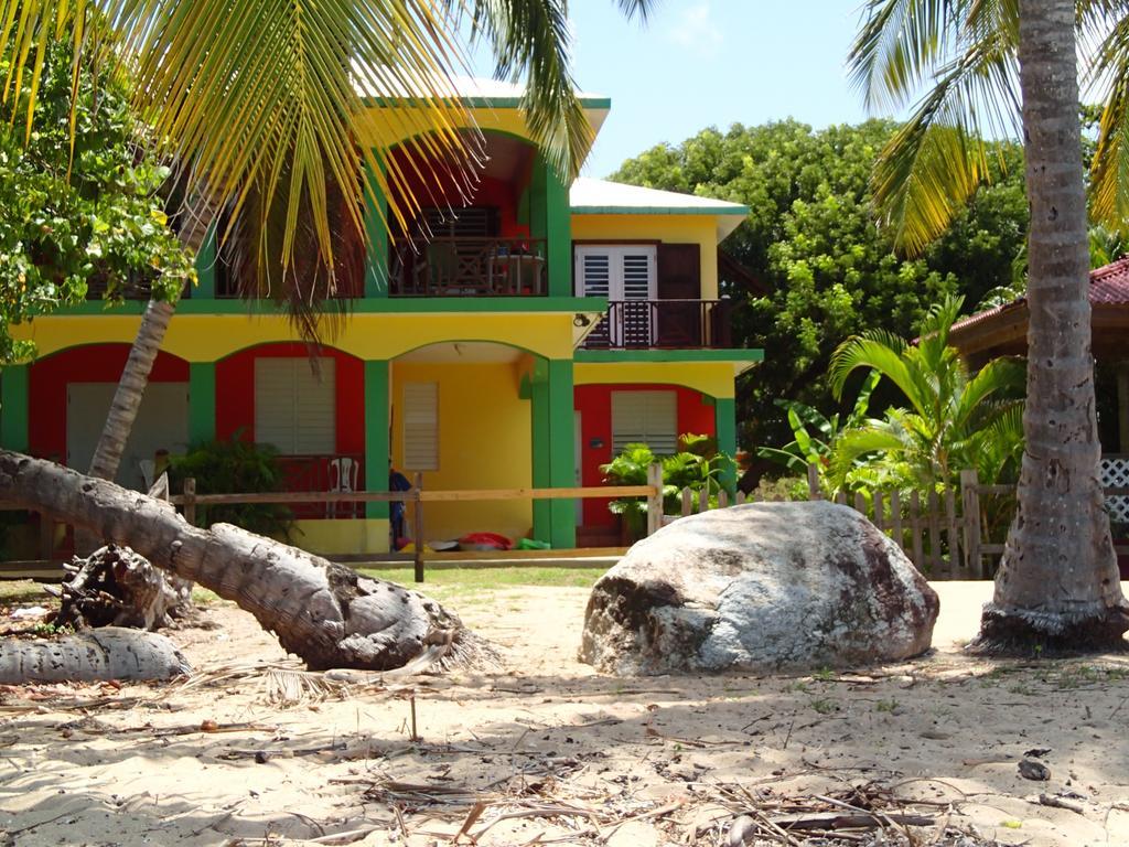 Ababor Suites Guesthouse Vieques Buitenkant foto
